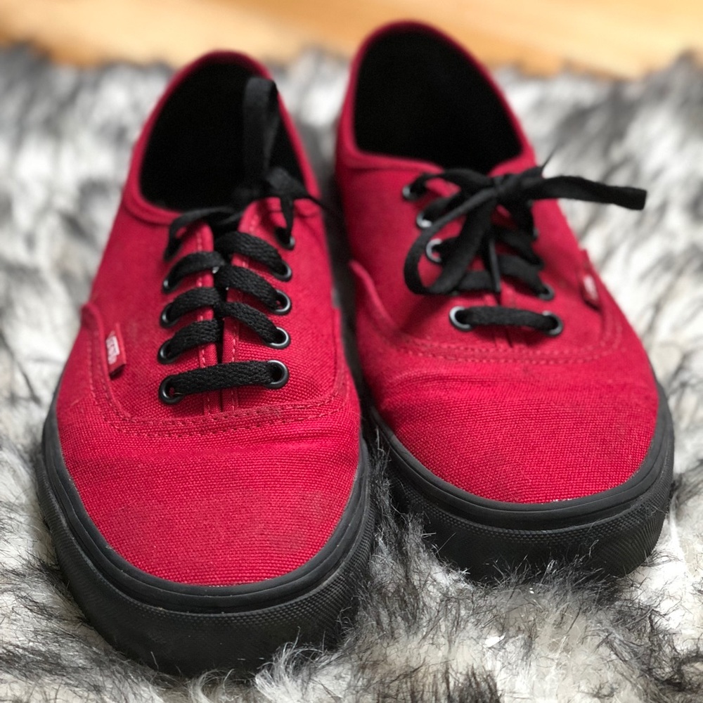 Vans Authentic Shoes - Men’s 10.5/Women’s 12